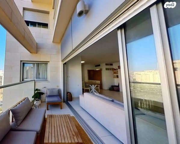 דירה, הגוש הגדול, רמת אביב החדשה, נופי ים, תל אביב יפו