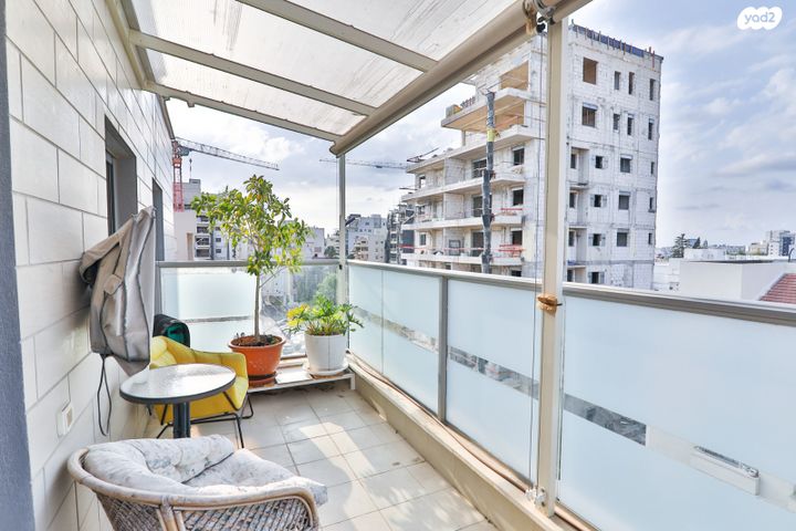 דירה, ברנר, רחובות