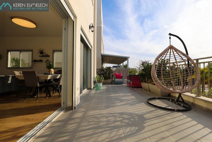 דופלקס, תל מונד