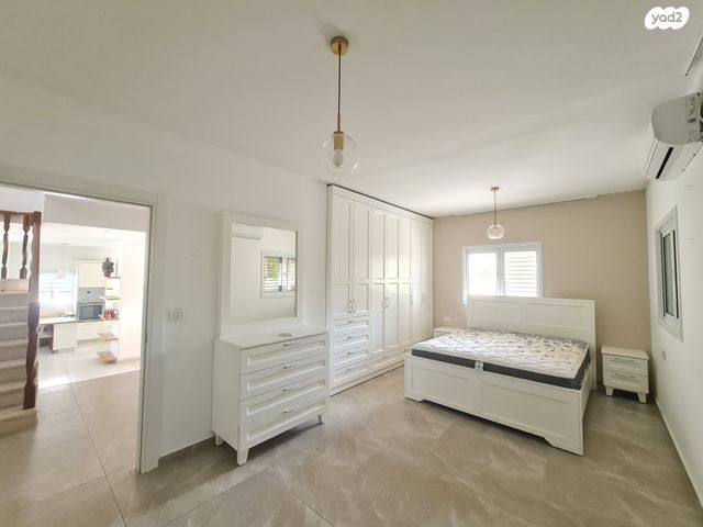 דו משפחתי, גן יבנה מערב, גן יבנה