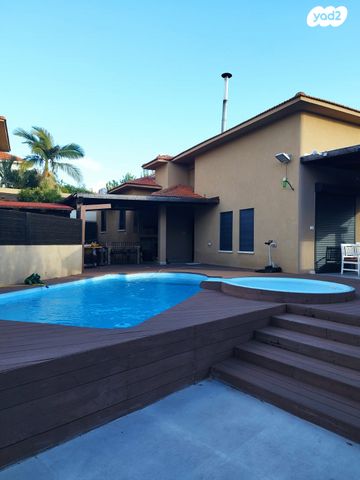 גן יבנה מערב