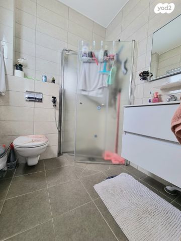 דירה, רפיח ים, נתיבות מערב, נתיבות