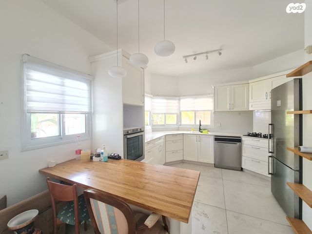 דו משפחתי, גן יבנה מערב, גן יבנה