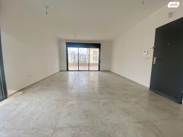 דירה, אהרון כצנלסון, נווה גן, פתח תקווה