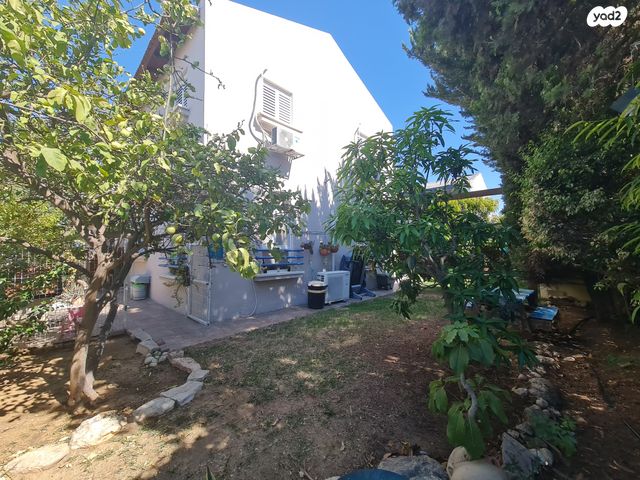 נאות הפרחים