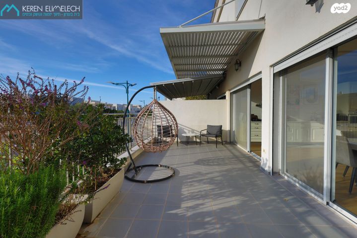 דופלקס, תל מונד