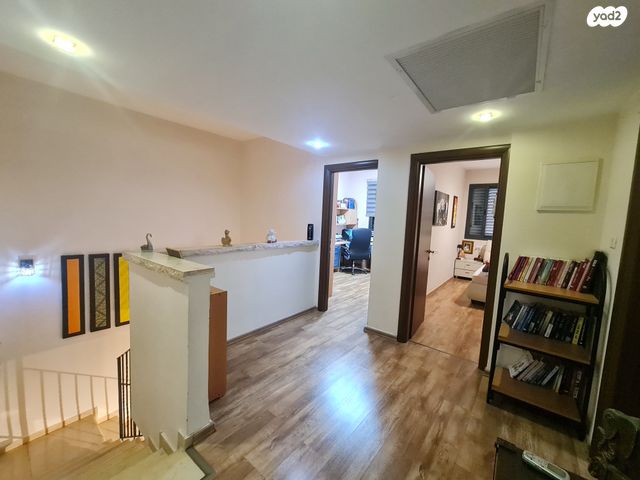 דו משפחתי, גן יבנה מערב, גן יבנה