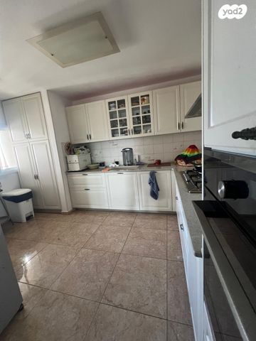 דירה, שאול המלך, מלכי ישראל, קרית גת