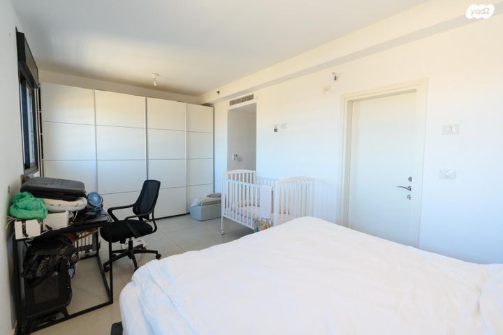 דירה, אור ים, אור עקיבא