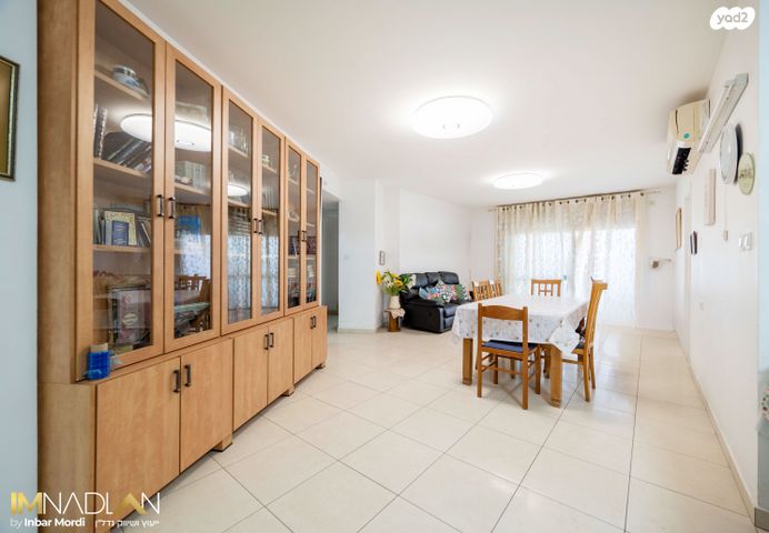 דירה, שמעון ויזנטל 1, משכנות גנים, פתח תקווה