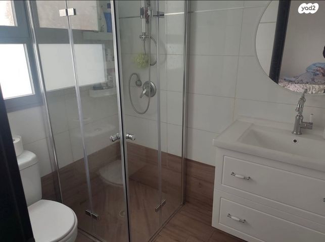 דירה, דוד מזרחי, שעריים, רחובות