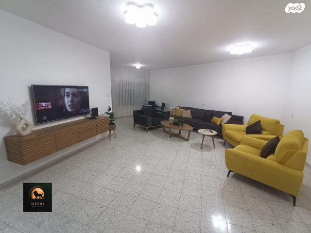 דירה, שיכון עובדים, טבריה