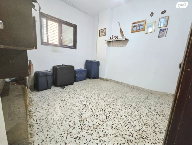 דירה, הירדן 57, נווה רם, שיכון מזרחי, רמת גן