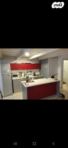 דירת גן, כיכר דיזנגוף, תל אביב יפו