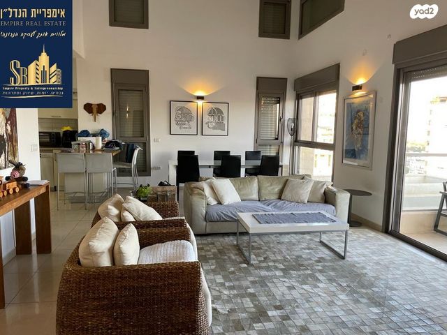 גג/ פנטהאוז, פסגת אונו, קרית אונו