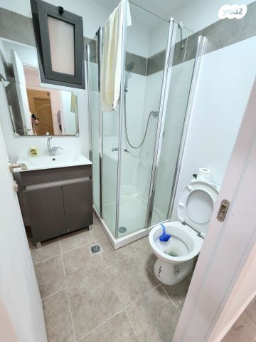 דירה, שדרות הציונות 46, עבאס, חיפה