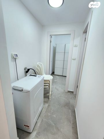 דירה, שדרות הציונות 46, עבאס, חיפה