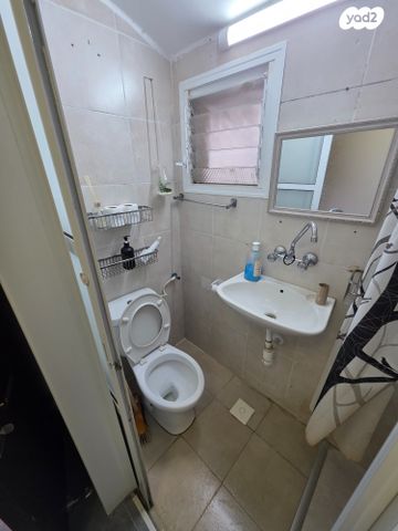 יחידת דיור, לוי אשכול, ברנדייס, חדרה