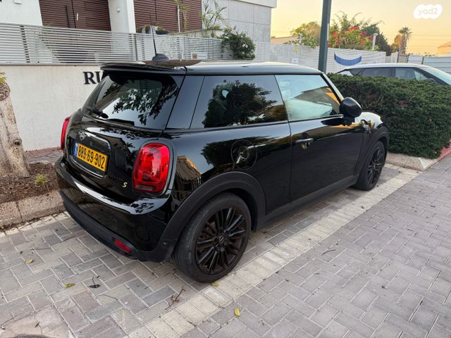 קופר SE (חשמלית) SE Design Cooper S חשמלי אוט׳ (184 כ״ס)