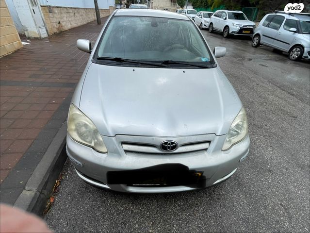 טויוטה קורולה