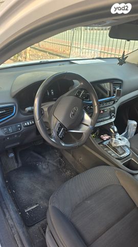 מודעת רכב יונדאי איוניק