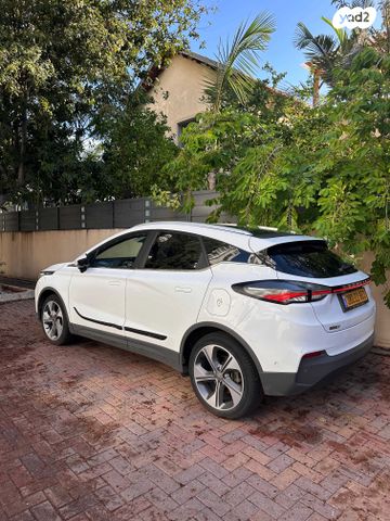 ג׳ילי Geometry C