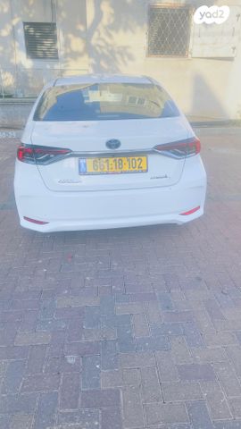 טויוטה קורולה