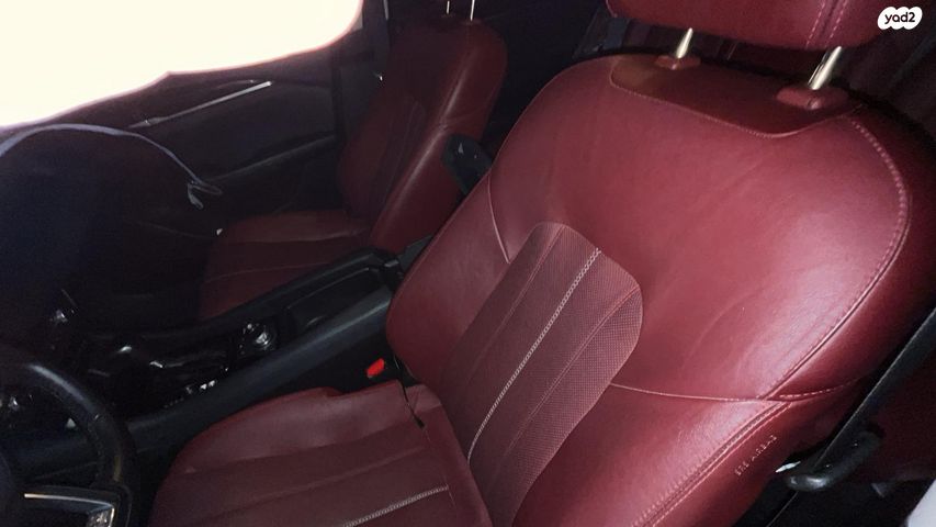 מודעת רכב מאזדה 6