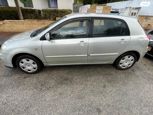 מודעת רכב טויוטה קורולה