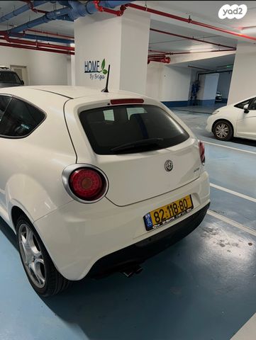 אלפא רומיאו מיטו