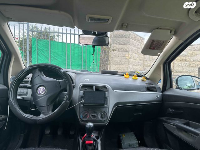 מודעת רכב פיאט פונטו