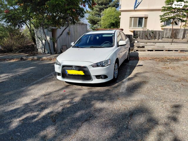 מודעת רכב מיצובישי לנסר