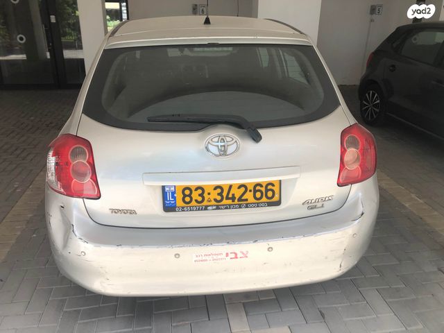 מודעת רכב טויוטה אוריס