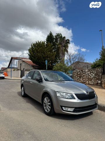 סקודה אוקטביה 