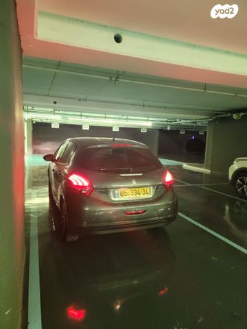 מודעת רכב פיג'ו 208