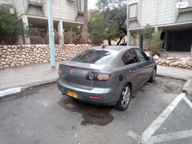 מודעת רכב מאזדה 3