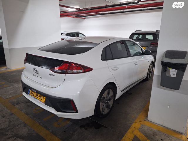 יונדאי איוניק