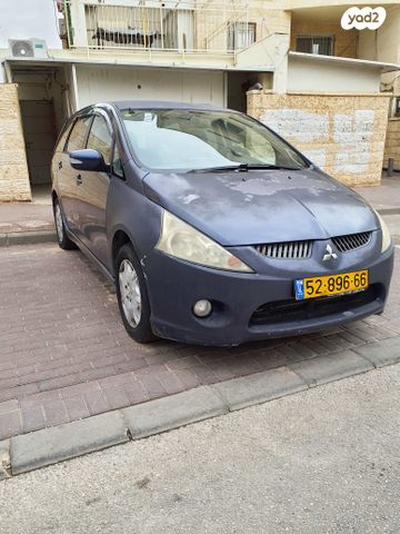 מיצובישי גרנדיס