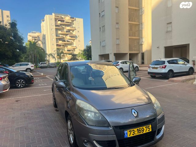 מודעת רכב רנו סניק