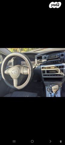 טויוטה קורולה