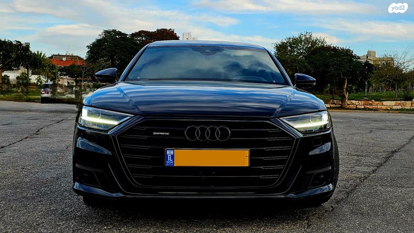מודעת רכב אאודי A8
