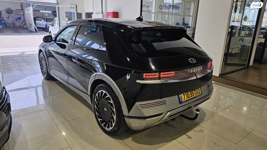 יונדאי איוניק 5