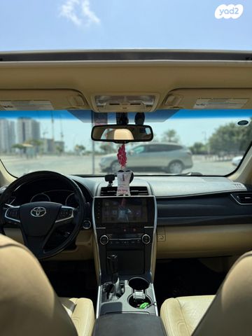 טויוטה קאמרי