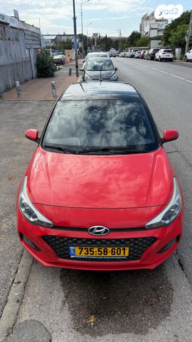 מודעת רכב יונדאי i20