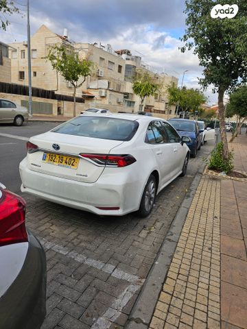 מודעת רכב טויוטה קורולה
