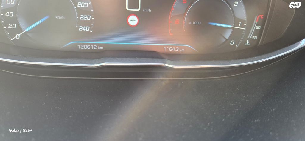 מודעת רכב פיג'ו 3008