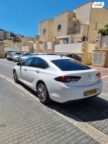 אופל אינסיגניה