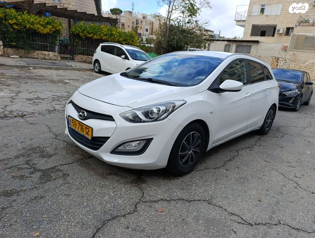 יונדאי i30