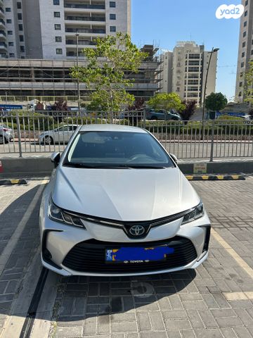 טויוטה קורולה