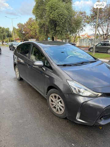 מודעת רכב טויוטה פריוס פלוס